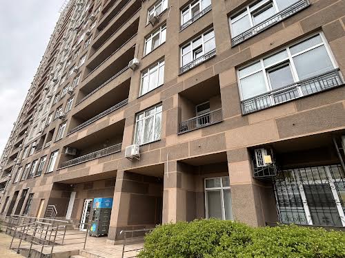 квартира за адресою Ованеса Туманяна вул., 3