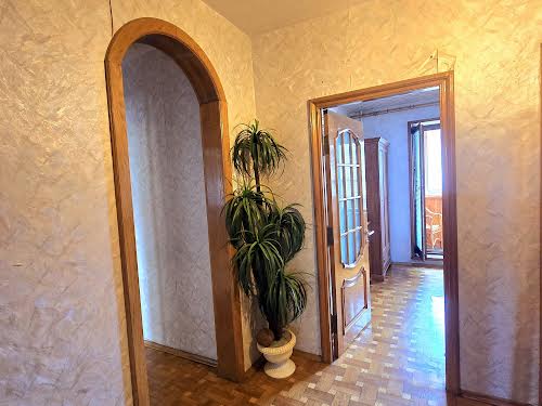 квартира по адресу Героїв Космосу ул., 19