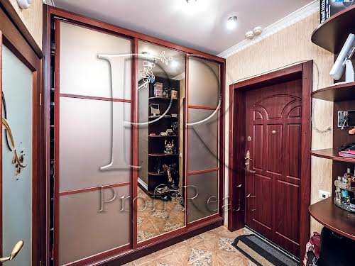 квартира по адресу Урловская ул., 11-А