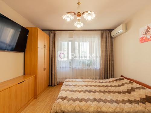 квартира за адресою Бориса Гмирі вул., 15