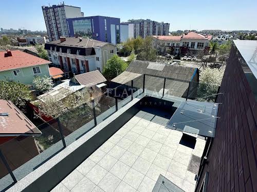 комерційна за адресою Авіаторів вул., 2