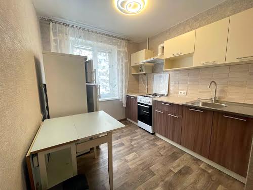 квартира за адресою Миколи Бажана просп., 5-Б