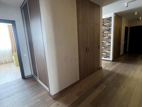 квартира за адресою Олени Пчілки, 8