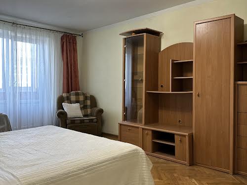 квартира по адресу Шота Руставели ул., 25