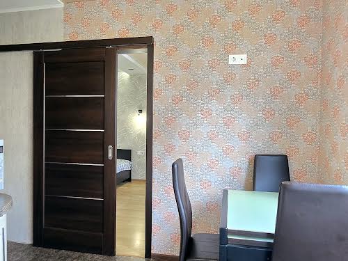 квартира по адресу Героев Труда ул., 17