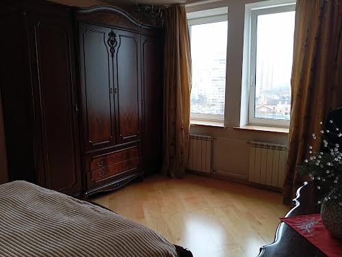 квартира за адресою Драгоманова вул., 6-А