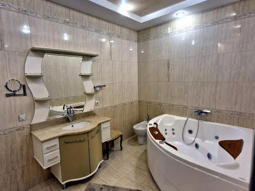 квартира по адресу Жилянская ул., 59