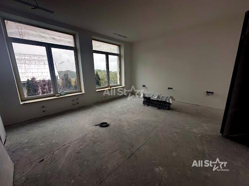 комерційна за адресою Новоселицька вул., 7