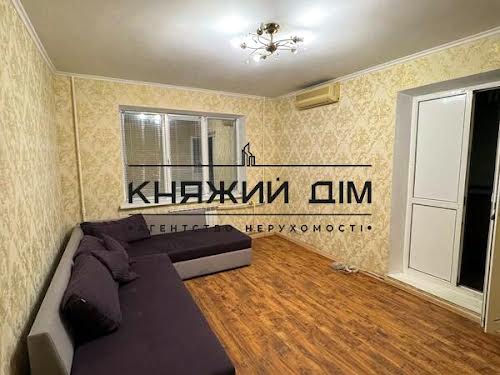 квартира за адресою Севастопольська вул., 24