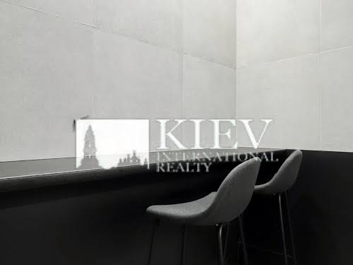 комерційна за адресою Жилянська вул., 68