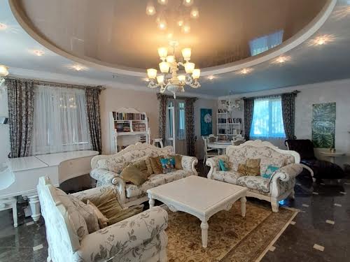 будинок за адресою Лісова вул., 145