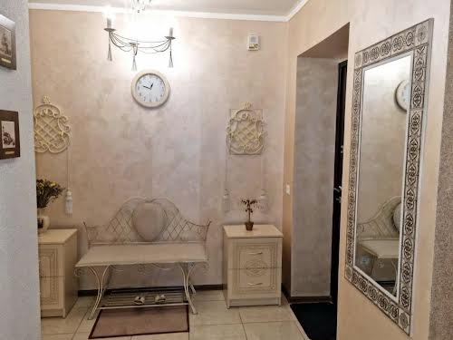 квартира по адресу Миколи Хвильового ул., 1