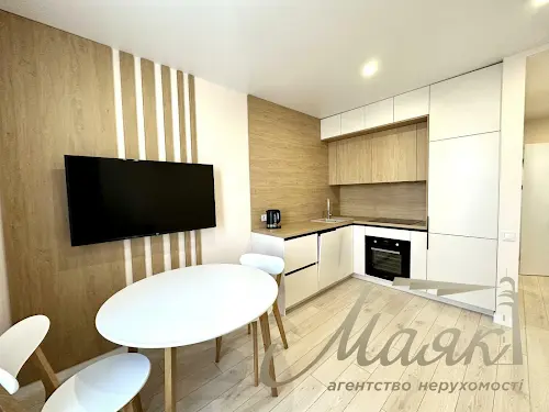 квартира за адресою Митрополита Василя Липківського вул. (Урицького), 38