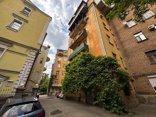 квартира за адресою Саксаганського вул., 63/28