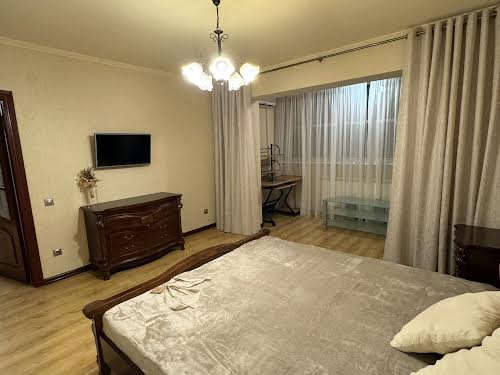 квартира за адресою Бориса Гмирі вул., 15
