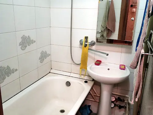 кімната за адресою Київ, Ромена Ролана, 4
