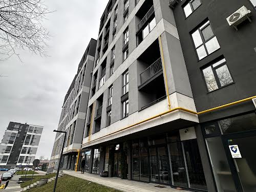 коммерческая по адресу Зеленая ул., 204
