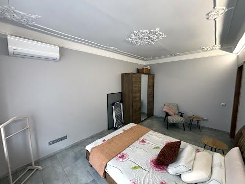 квартира по адресу Киев, Орлыка Пылыпа ул., 9