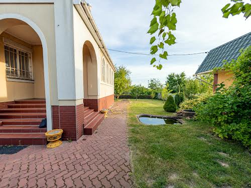 дом по адресу с. Иванков, вул. Бориспільська
