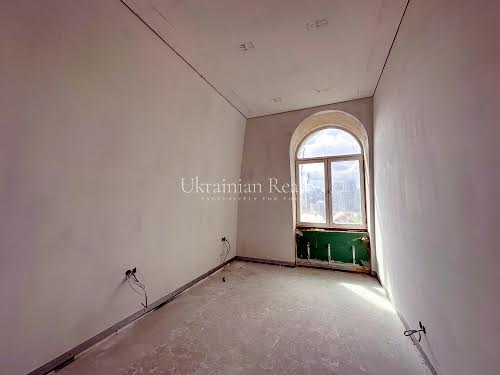 квартира за адресою Володимира Короткевича вул. (Добролюбова), 4
