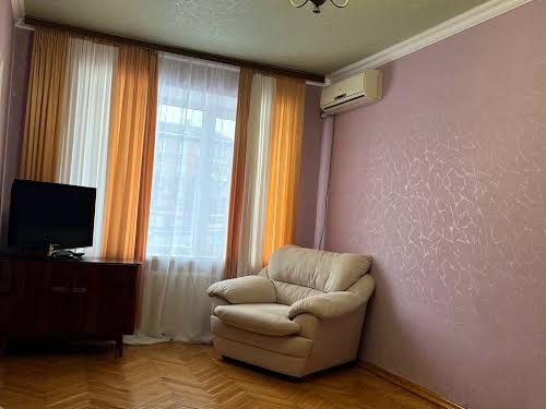 квартира за адресою Миколи Міхновського бульв. (Дружби Народів), 8