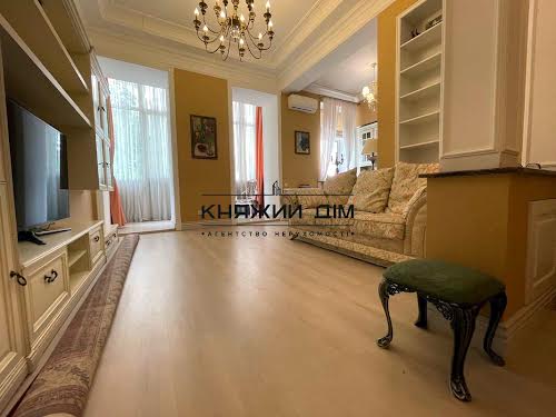 квартира за адресою Антоновича вул. (Горького), 8
