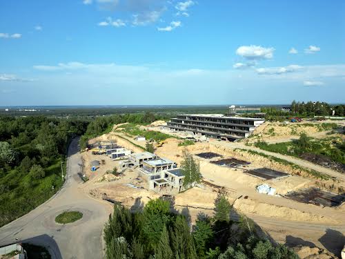 будинок за адресою с. Лісники, Лугова вул.