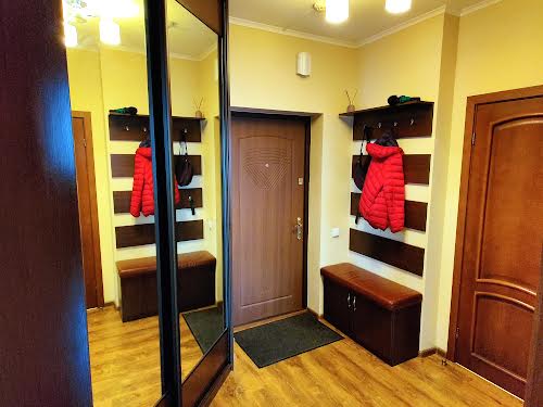 квартира за адресою Воскресенська вул., 16В