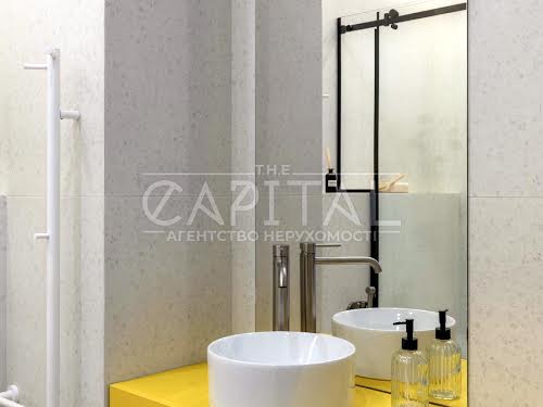 квартира за адресою Салютна вул., 2к22