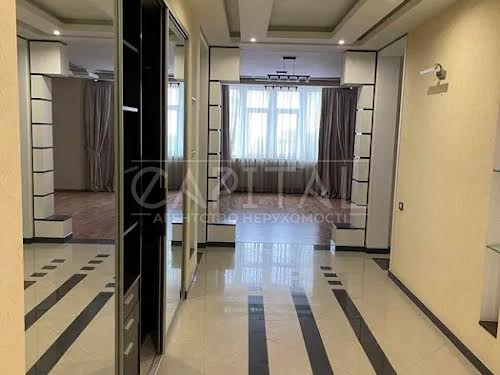 квартира по адресу Старонаводницкая ул., 5