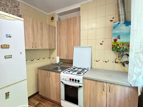 квартира за адресою Дністерська вул., 2