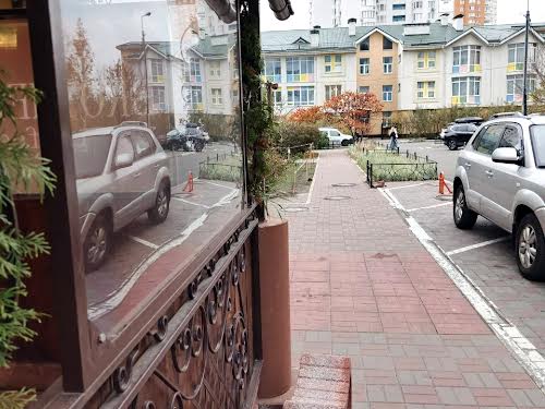 комерційна за адресою Миколи Бажана просп., 14