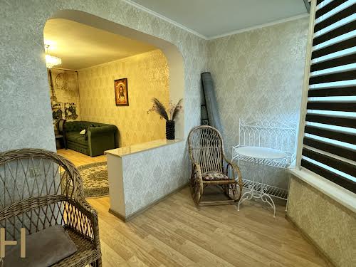 квартира за адресою Урлівська вул., 38А