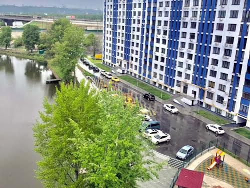 коммерческая по адресу Центральная ул., 21-Б