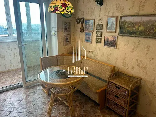квартира за адресою Вінстона Черчилля вул. (Червоноткацька), 18-Б