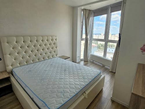 квартира за адресою Драгоманова вул., 2
