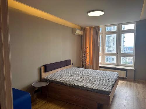 квартира за адресою Панаса Мирного вул., 28