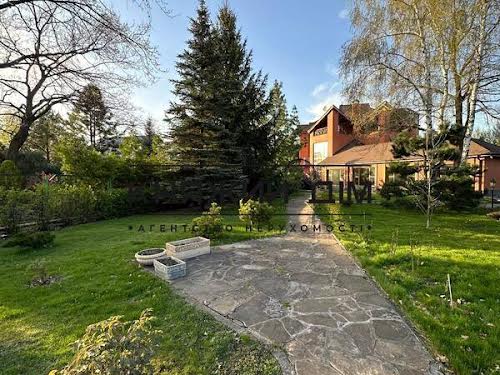 будинок за адресою с. Іванковичі, Лісна, 22