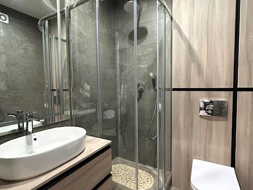 квартира по адресу Молодіжна ул., 7