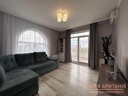 квартира за адресою Михайла Максимовича вул. (Онуфрія Трутенка), 24-А
