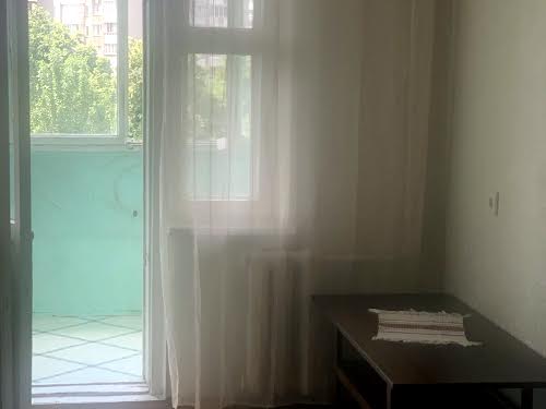 квартира за адресою Дарницький бульв., 4