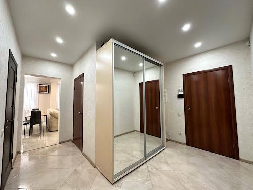 квартира за адресою Регенераторна вул., 4