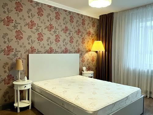 квартира за адресою Дегтярівська вул., 25