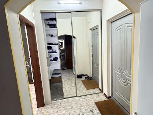 квартира за адресою Єлизавети Чавдар вул., 34