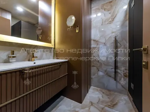 квартира за адресою Андрія Верхогляда вул. (Михайла Драгомирова), 20