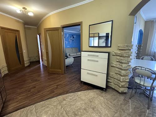 квартира по адресу Анны Ахматовой ул., 47