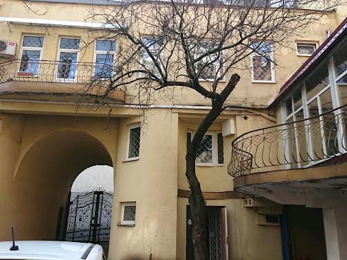 коммерческая по адресу Гражданская ул., 5