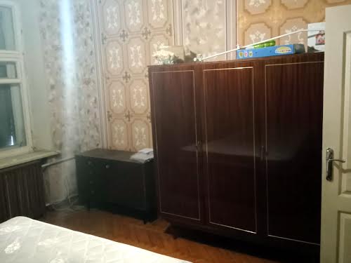 квартира за адресою Павлівський майдан пл. (Рози Люксембург майдан), 8