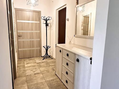 квартира за адресою Європейського Союзу просп. (Правди), 8-А