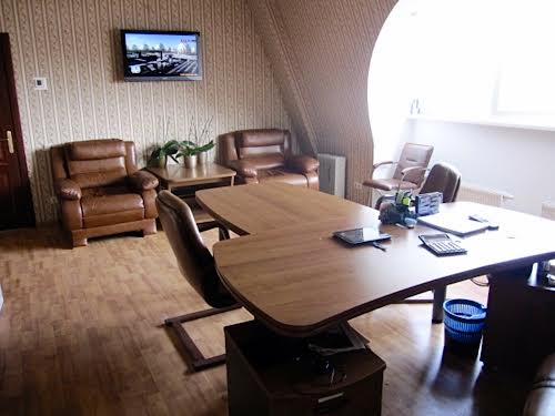 комерційна за адресою Киянівський пров., 7-А